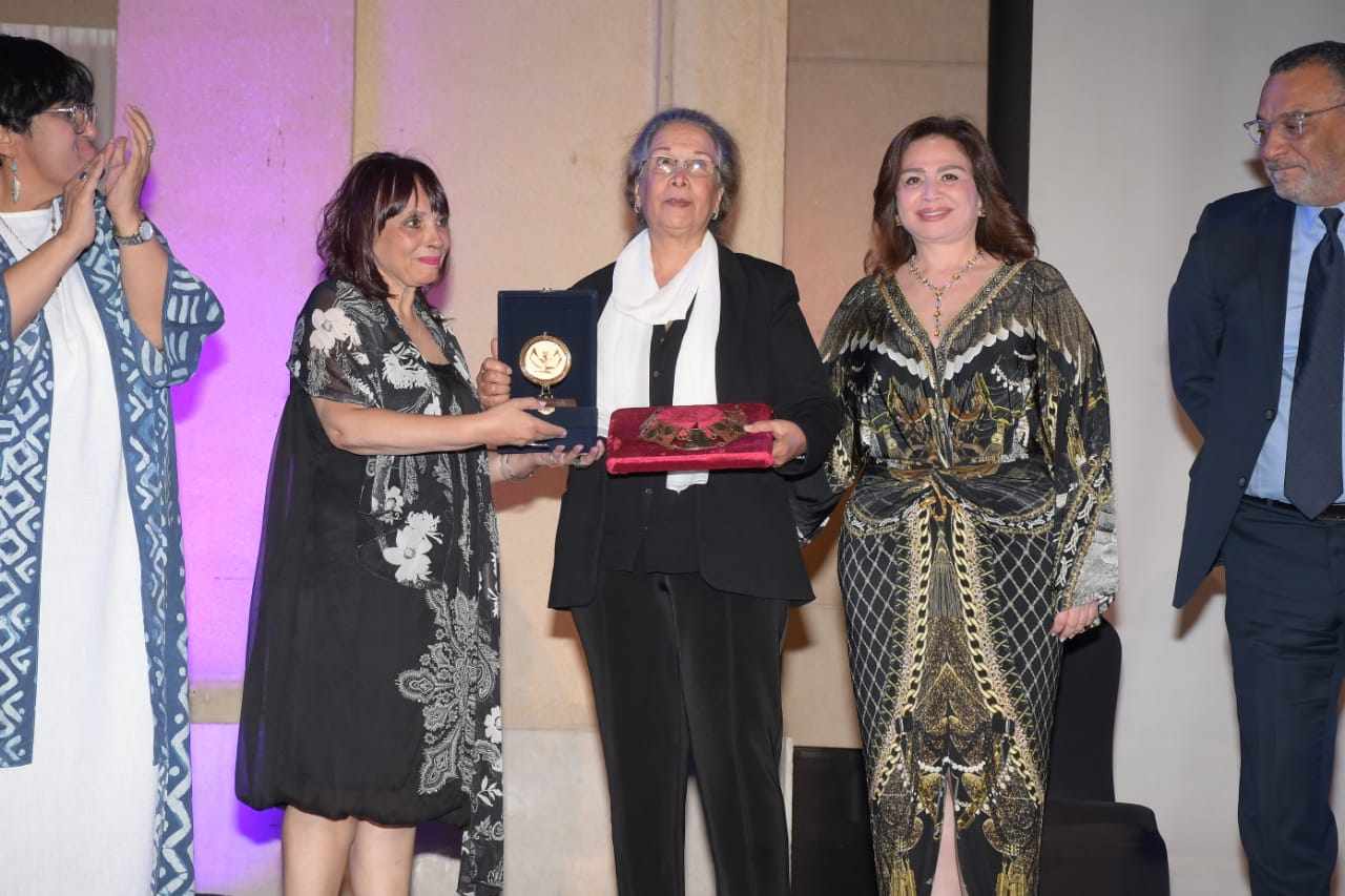 في دار الأوبرا المصرية... مهرجان إيزيس الدولي لمسرح المرأة ينطلق بالعرض الراقص في يوم وليلة 